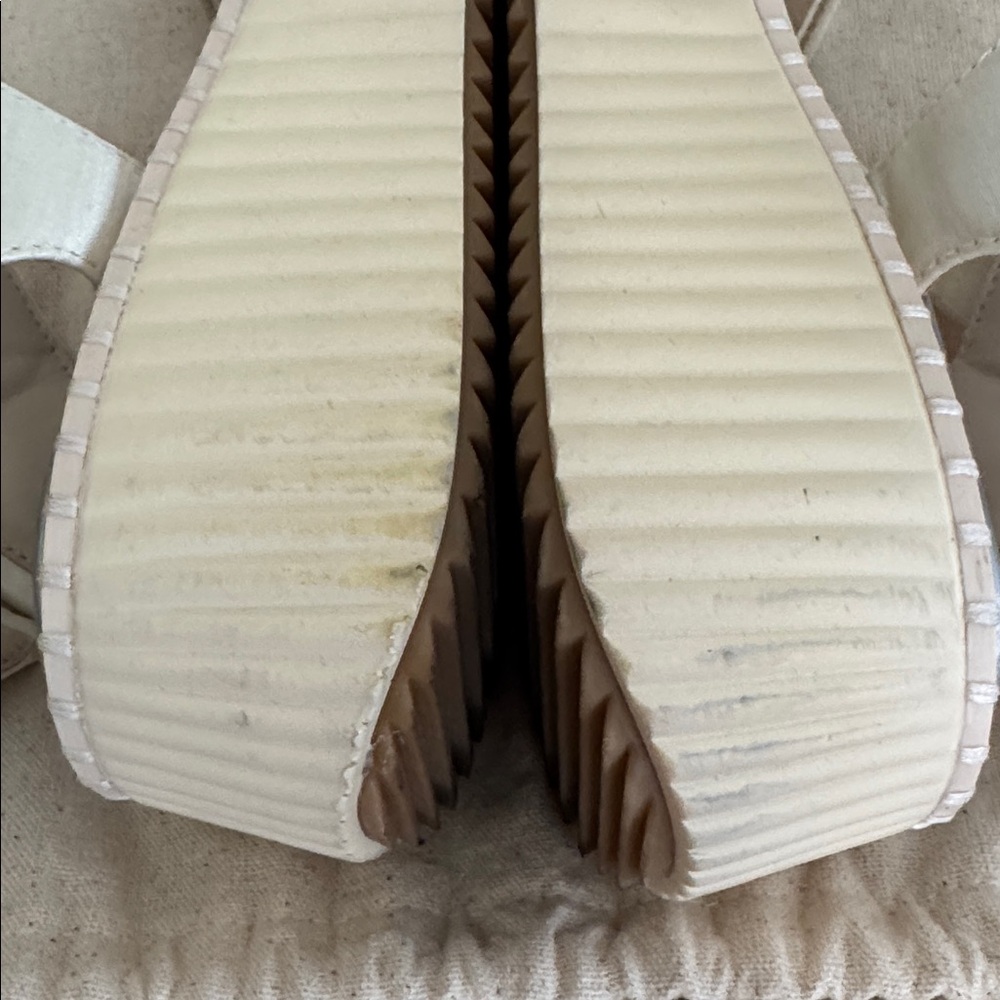 Dolce Vita Women's Debra Cream Sandals Size 7 M Good Condition - Picture 11 of 15